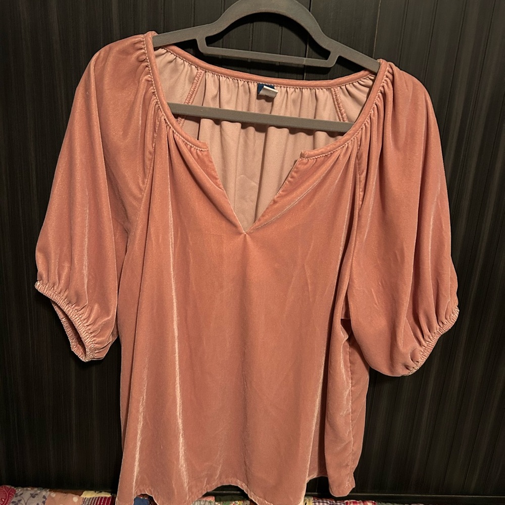 Old Navy Women's Pink velvety Blouse